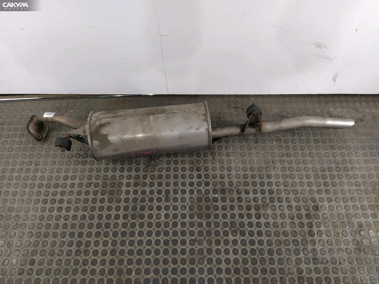 Глушитель задний Toyota Platz SCP11 1SZ-FE: купить в Сакура Красноярск.