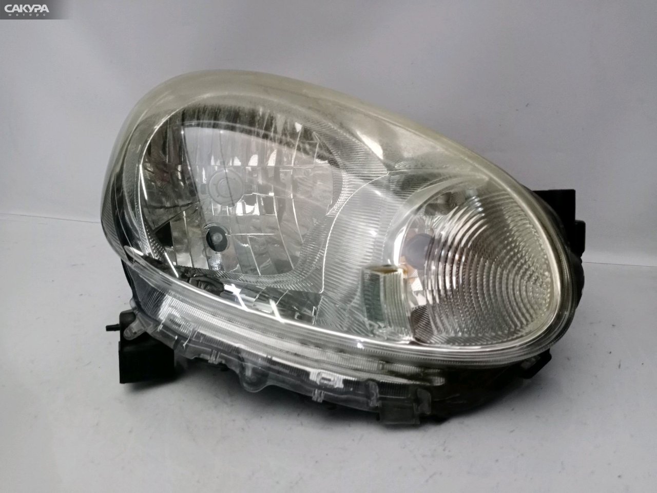 Фара правая Nissan March K13 H009: купить в Сакура Красноярск.