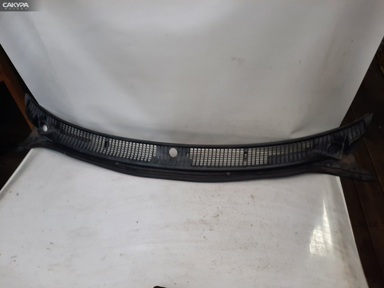 Решетка под лобовое стекло Toyota RAV4 SXA15G 3S-FE: купить в Сакура Красноярск.