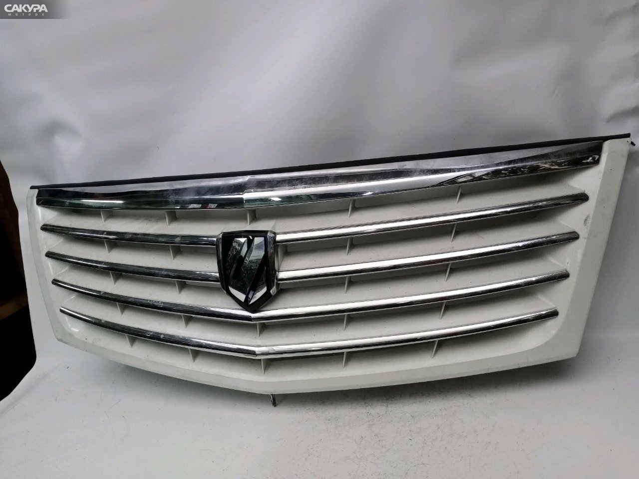 Решетка радиатора Toyota Alphard MNH10W 1MZ-FE: купить в Сакура Красноярск.