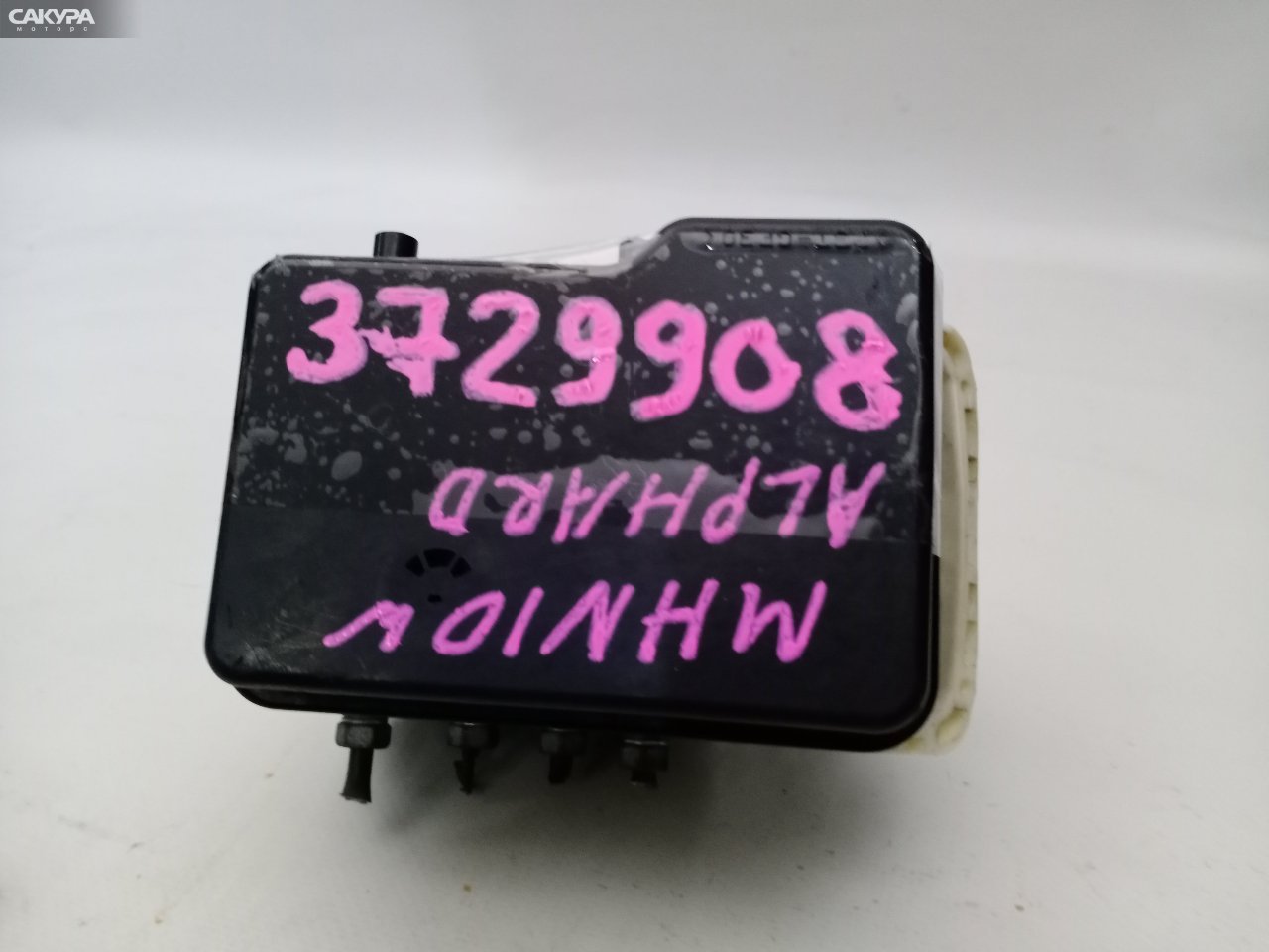 Блок ABS Toyota Alphard MNH10W 1MZ-FE: купить в Сакура Красноярск.