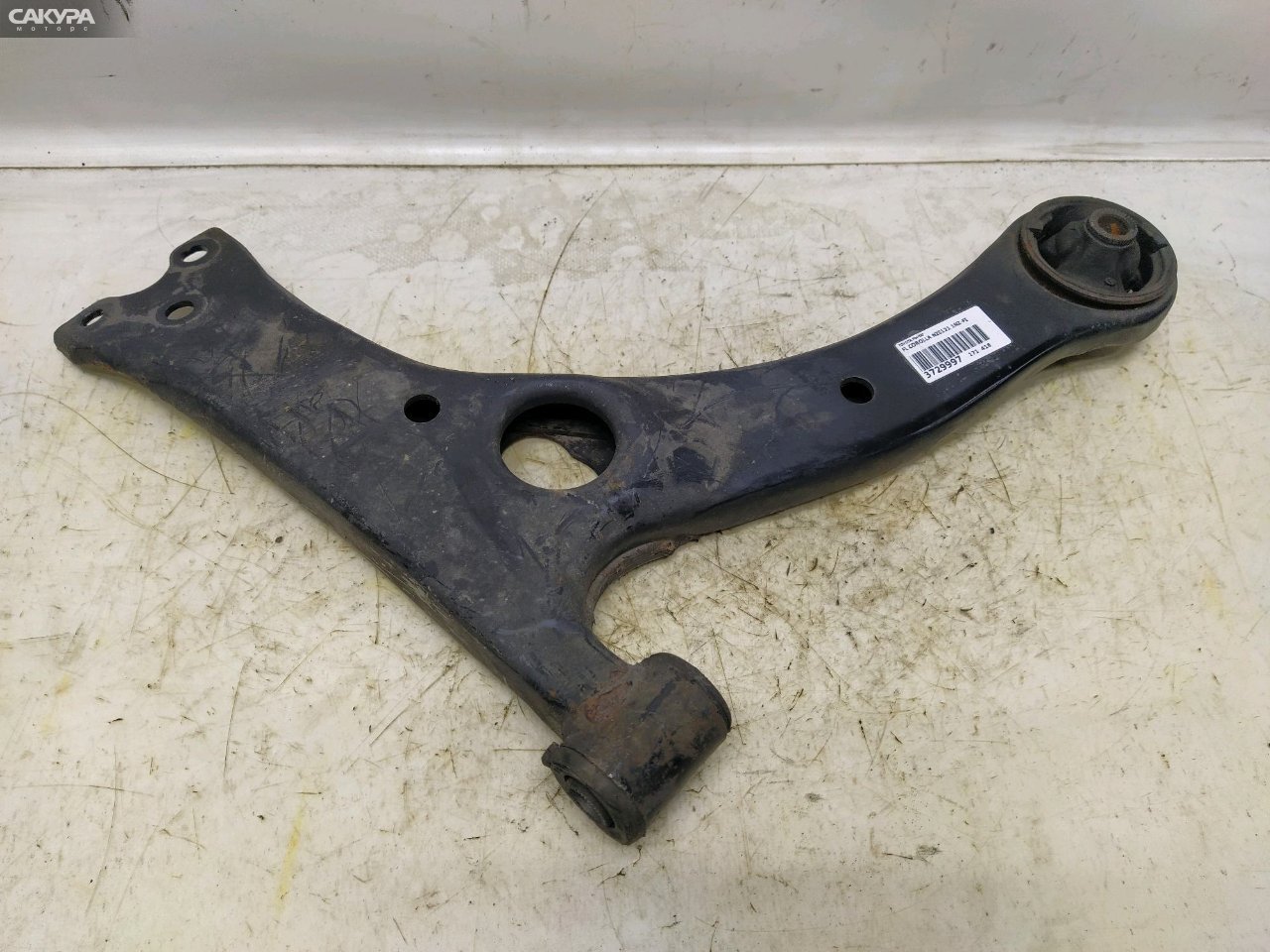 Рычаг подвески передний правый Toyota Corolla NZE121 1NZ-FE: купить в Сакура Красноярск.