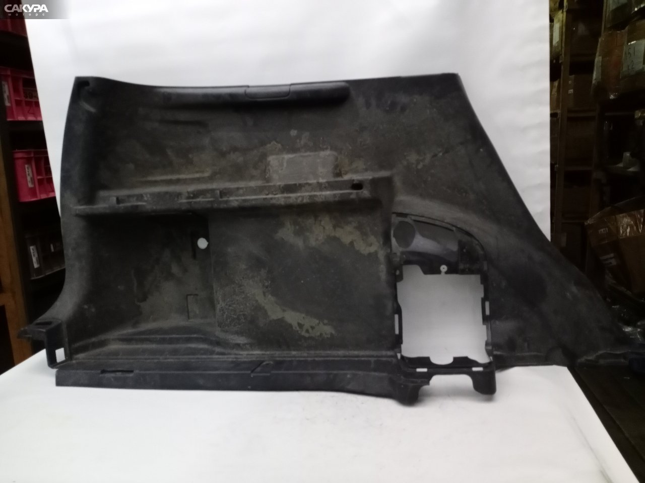 Обшивка багажника задняя левая Honda CR-V RE4 K24A: купить в Сакура Красноярск.