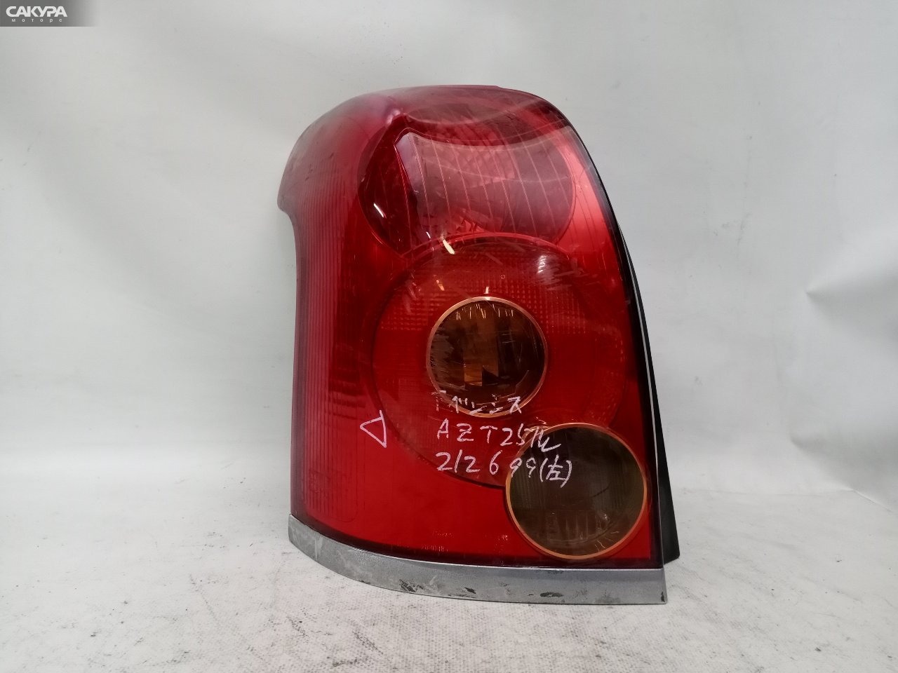 Фонарь стоп-сигнала левый Toyota Avensis AZT250 1AZ-FSE 05-50: купить в Сакура Красноярск.