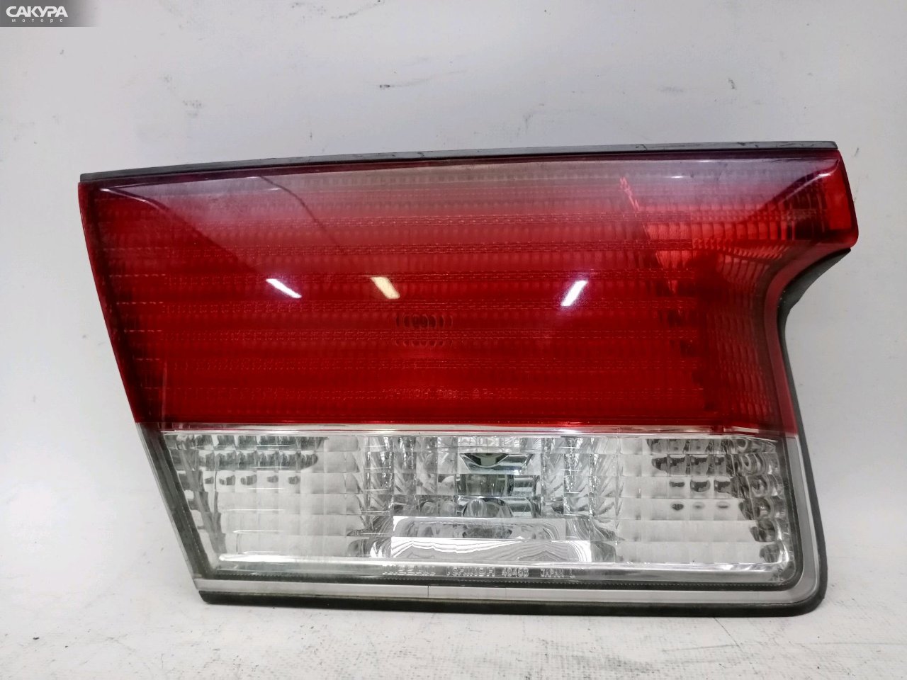 Фонарь вставка багажника левый Nissan Sunny FB15 4845: купить в Сакура Красноярск.