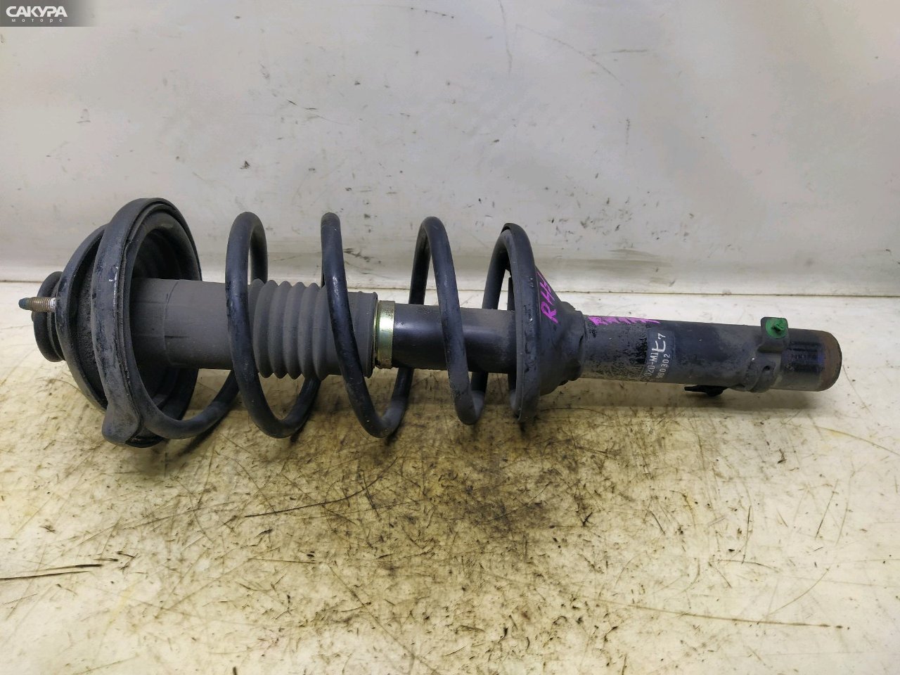 Стойка подвески передняя правая Honda S-MX RH1 B20B: купить в Сакура Красноярск.