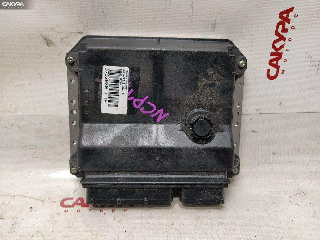 Блок управления ДВС Toyota IST NCP115 1NZ-FE: купить в Сакура Красноярск.