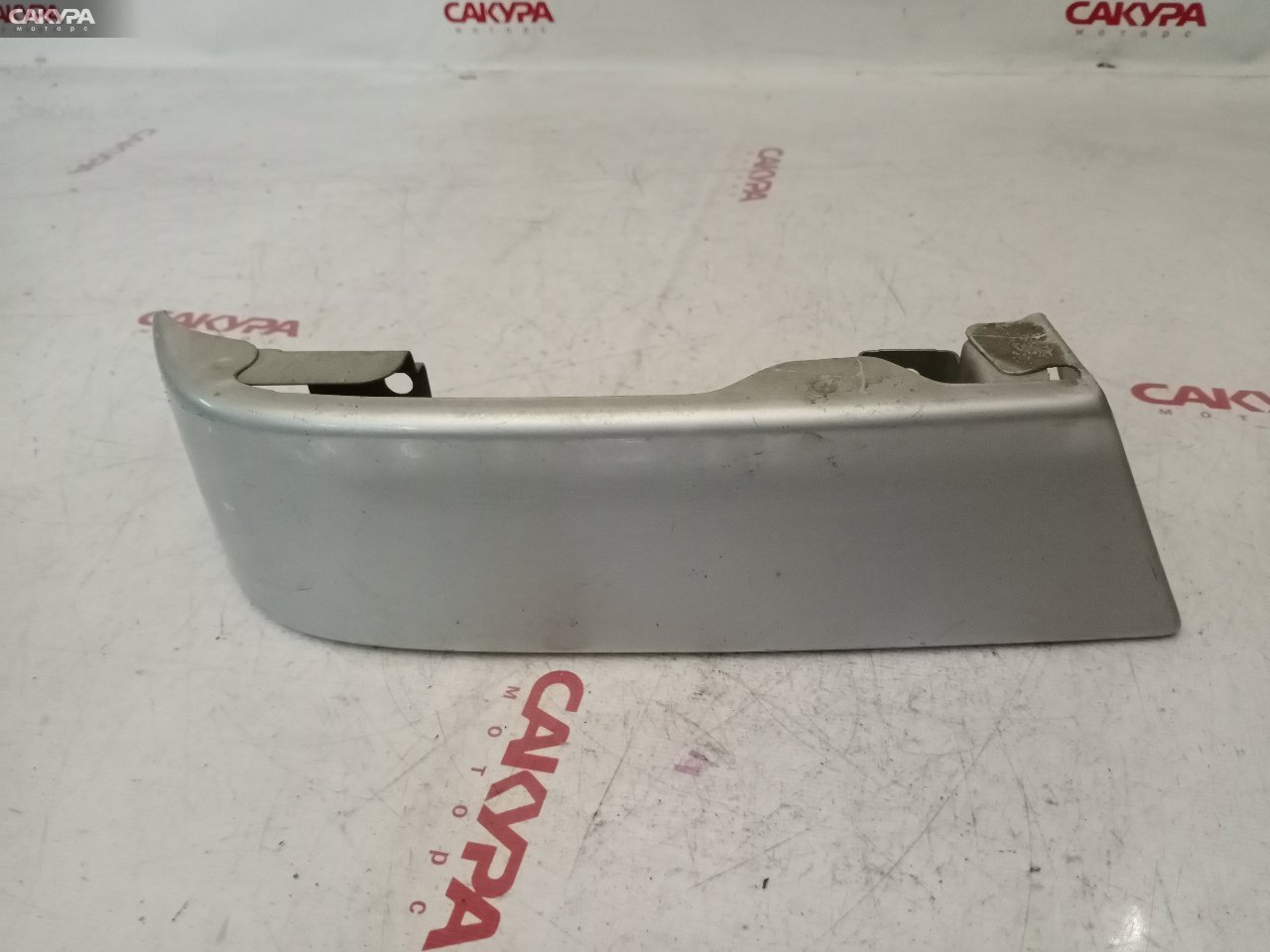 Планка под фонарь левая Nissan Sunny FB15 QG15DE: купить в Сакура Красноярск.