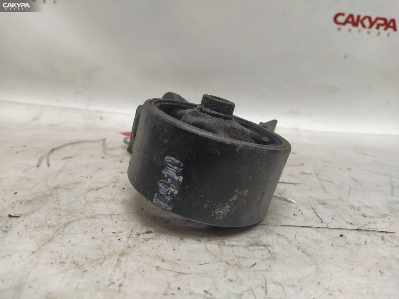 Подушка двигателя правая Nissan Sunny FB14 GA15DE: купить в Сакура Красноярск.