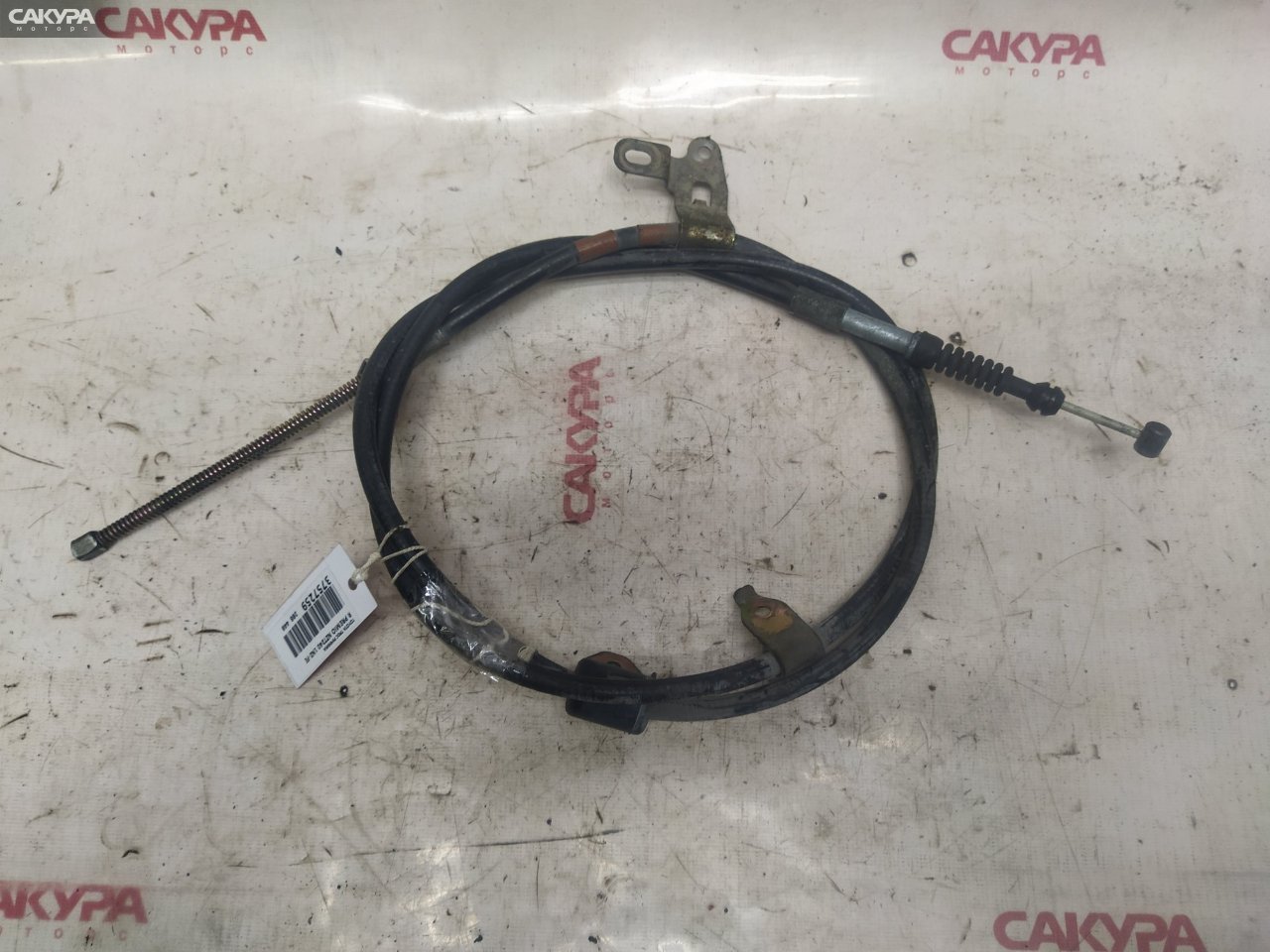 Трос ручника правый Toyota Premio NZT240 1NZ-FE: купить в Сакура Красноярск.