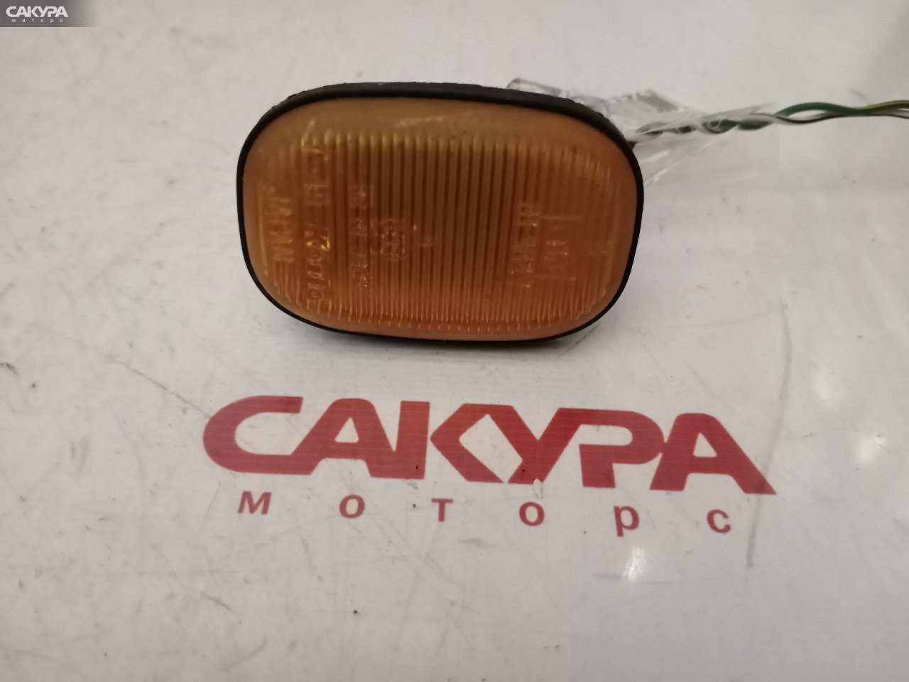 Повторитель в крыло Toyota Raum EXZ10 T-49: купить в Сакура Красноярск.