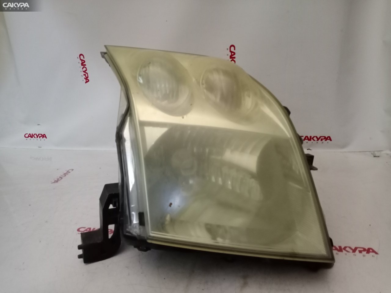 Фара правая Honda Mobilio GB1 L15A 100-22530: купить в Сакура Красноярск.