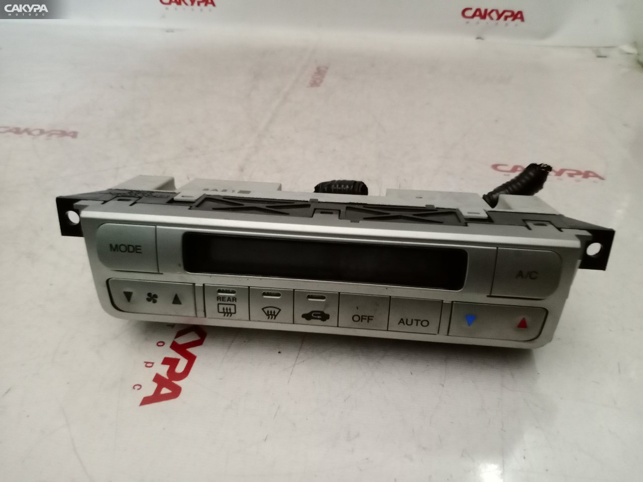 Блок управления климат-контролем Honda Stepwgn RF5 K20A: купить в Сакура Красноярск.