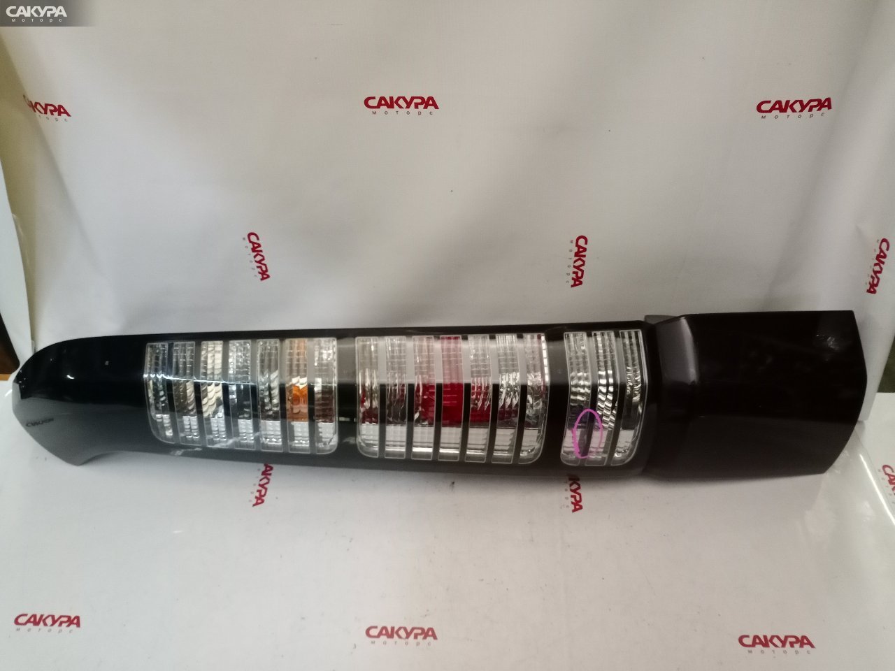 Фонарь стоп-сигнала левый Honda Stepwgn RF3 P3494: купить в Сакура Красноярск.