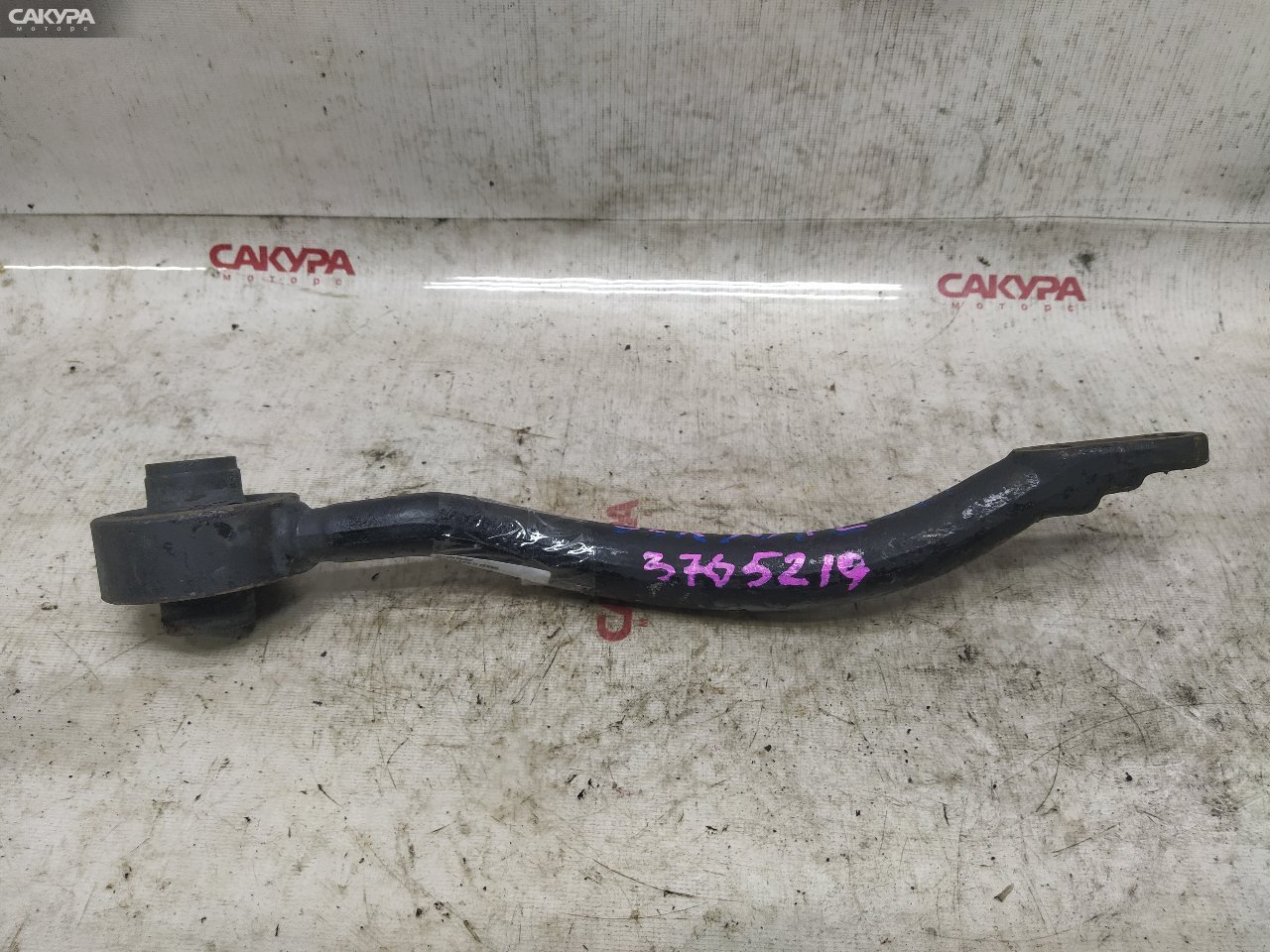 Рычаг подвески нижний передний левый Toyota Mark II JZX90 1JZ-GE: купить в Сакура Красноярск.