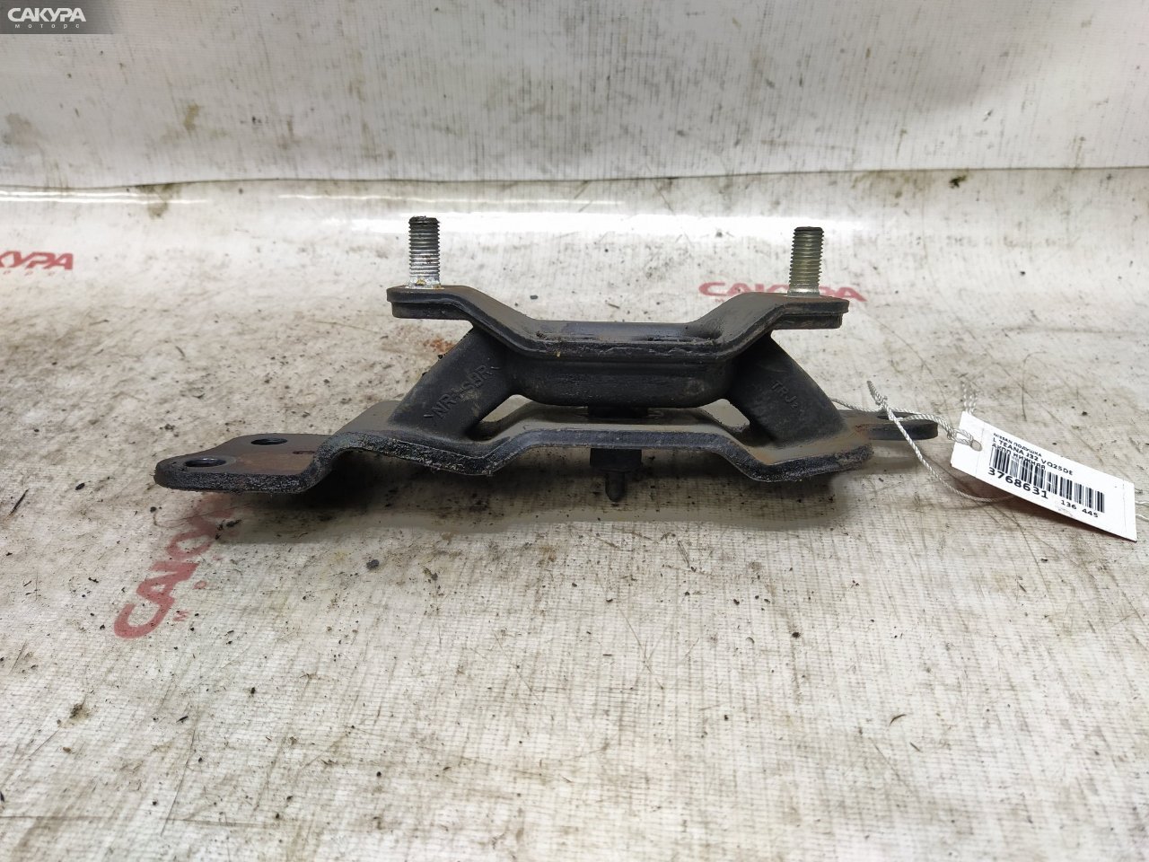 Подушка двигателя левая Nissan Teana J32 VQ25DE: купить в Сакура Красноярск.