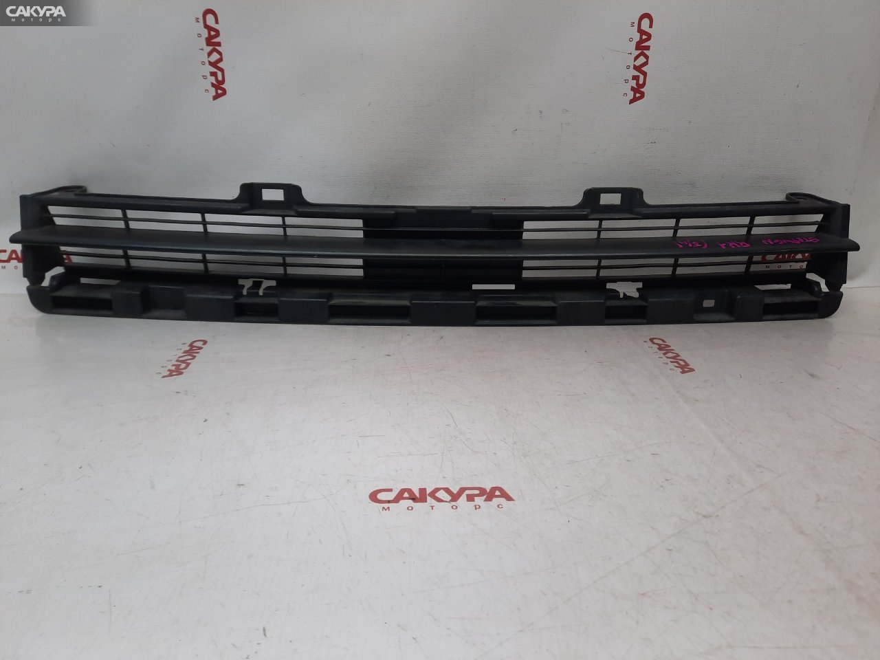 Решетка радиатора Honda Stepwgn RK1 R20A: купить в Сакура Красноярск.