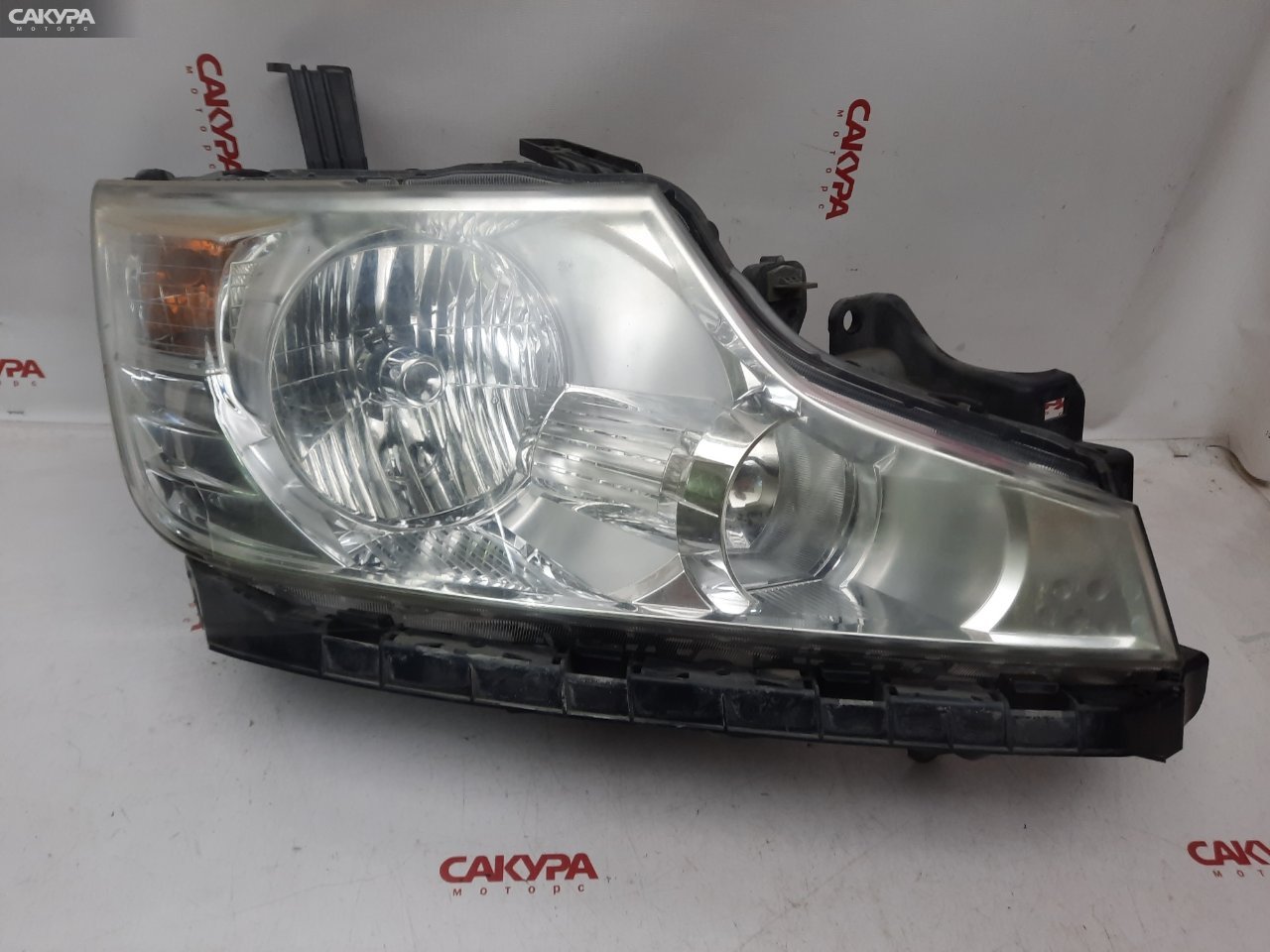 Фара правая Honda Stepwgn RK7 100-22013: купить в Сакура Красноярск.