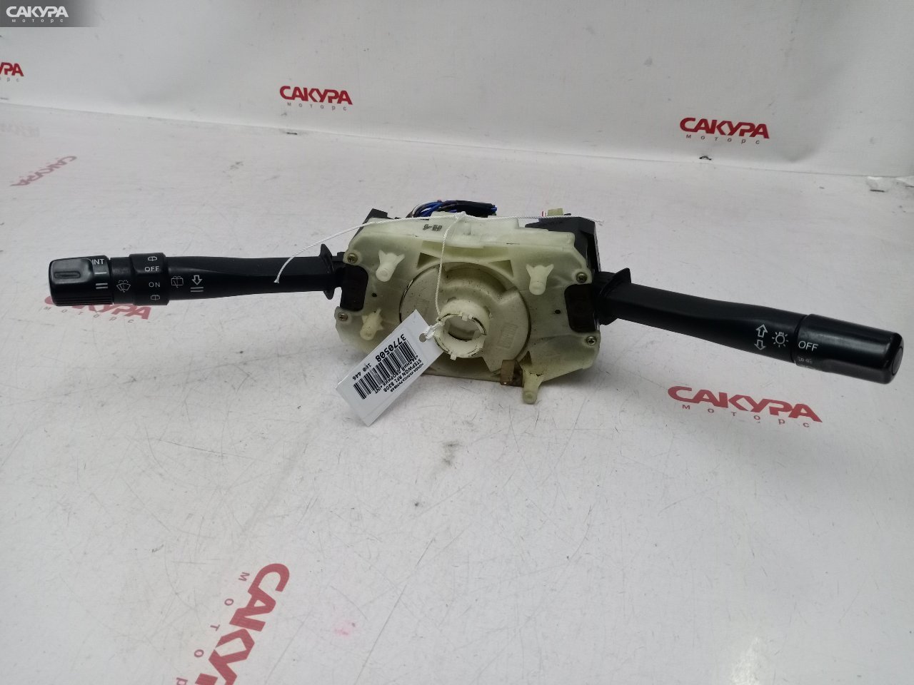 Переключатели подрулевые Honda Stepwgn RF1 B20B: купить в Сакура Красноярск.
