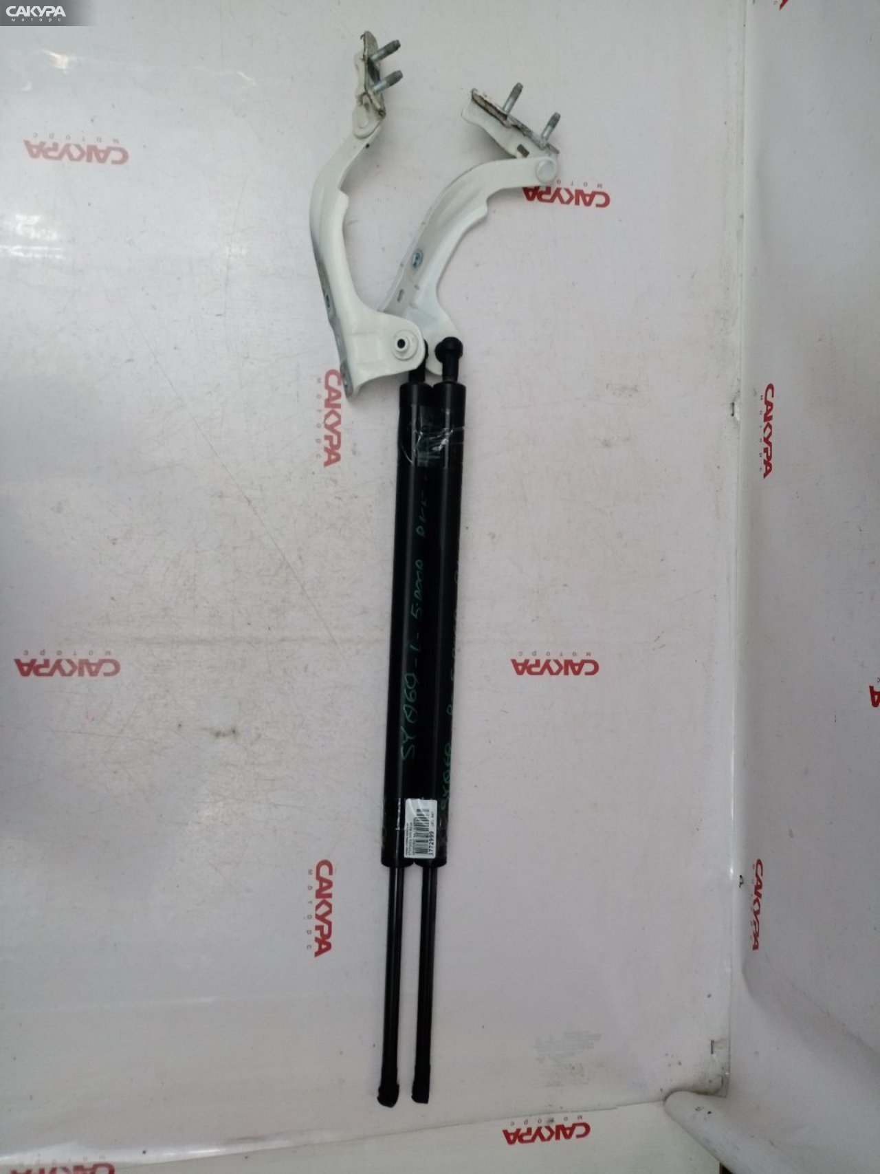 Амортизатор багажника Honda Stepwgn RK5 R20A: купить в Сакура Красноярск.
