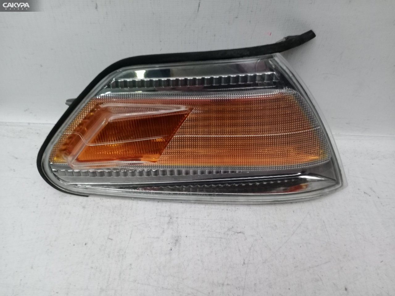 Габарит правый Toyota Mark II JZX100 1JZ-GE 22-276: купить в Сакура Красноярск.