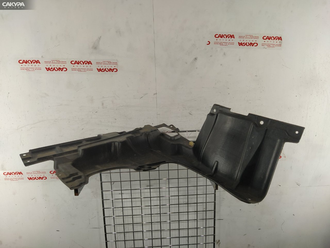 Защита ДВС правая Toyota Wish ZNE10G 1ZZ-FE: купить в Сакура Красноярск.