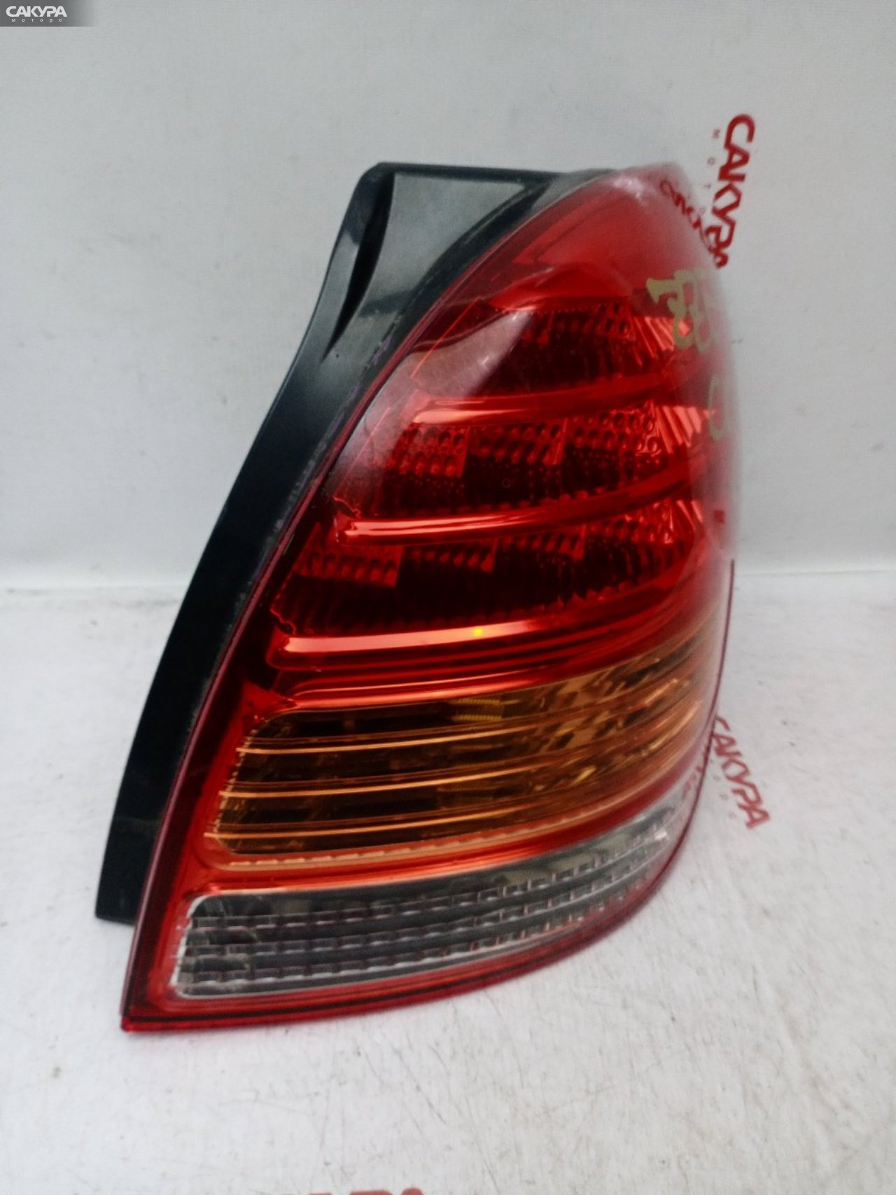 Фонарь стоп-сигнала правый Toyota Corolla Spacio ZZE122N 1ZZ-FE 13-96: купить в Сакура Красноярск.