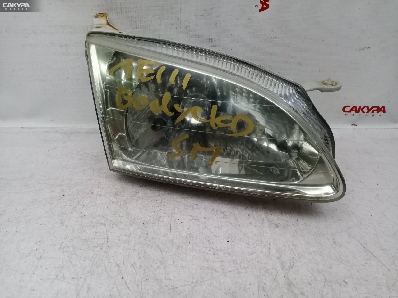 Фара правая Toyota Corolla Spacio AE111N 4A-FE 13-38: купить в Сакура Красноярск.