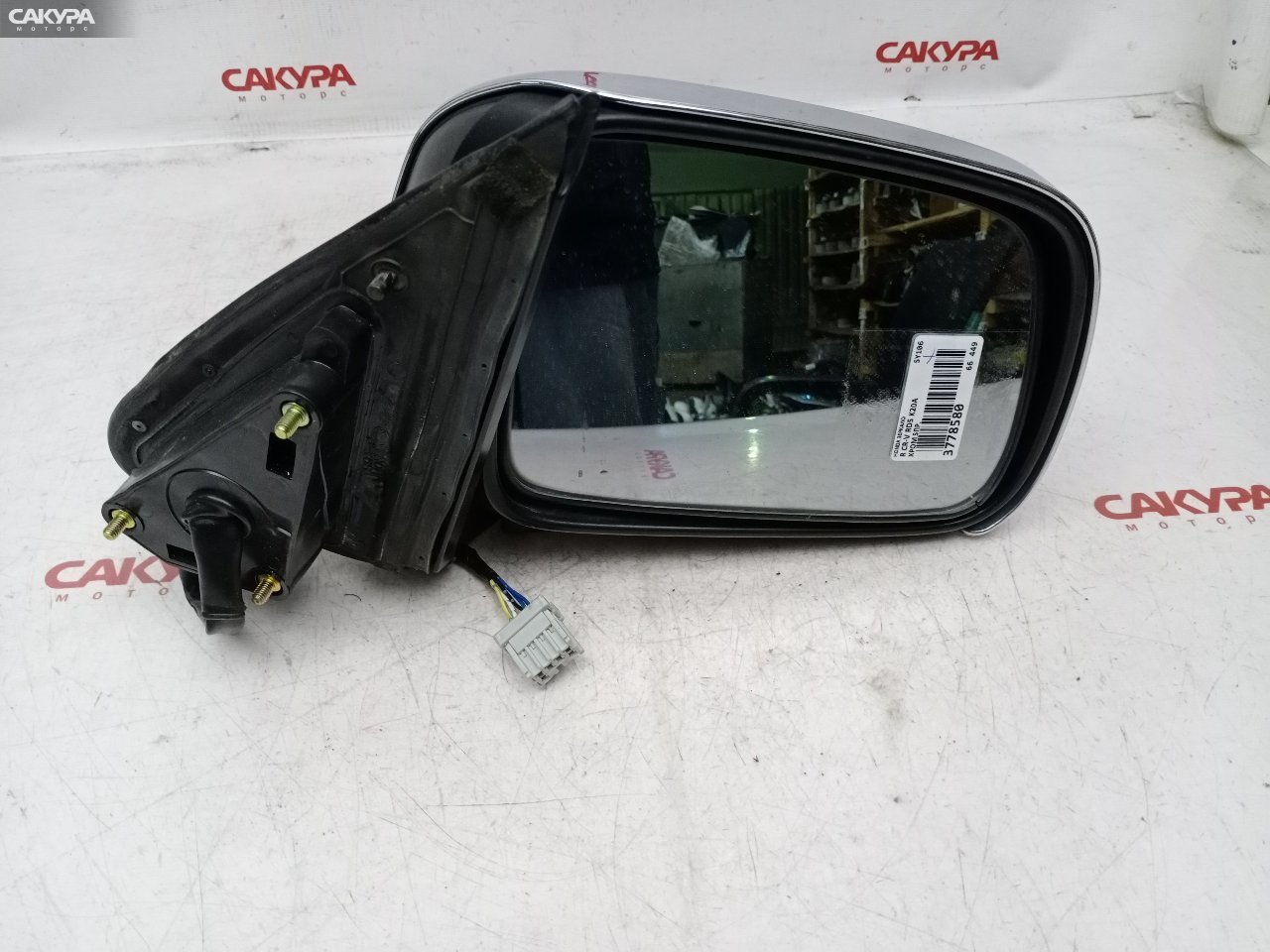 Зеркало боковое правое Honda CR-V RD5 K20A: купить в Сакура Красноярск.