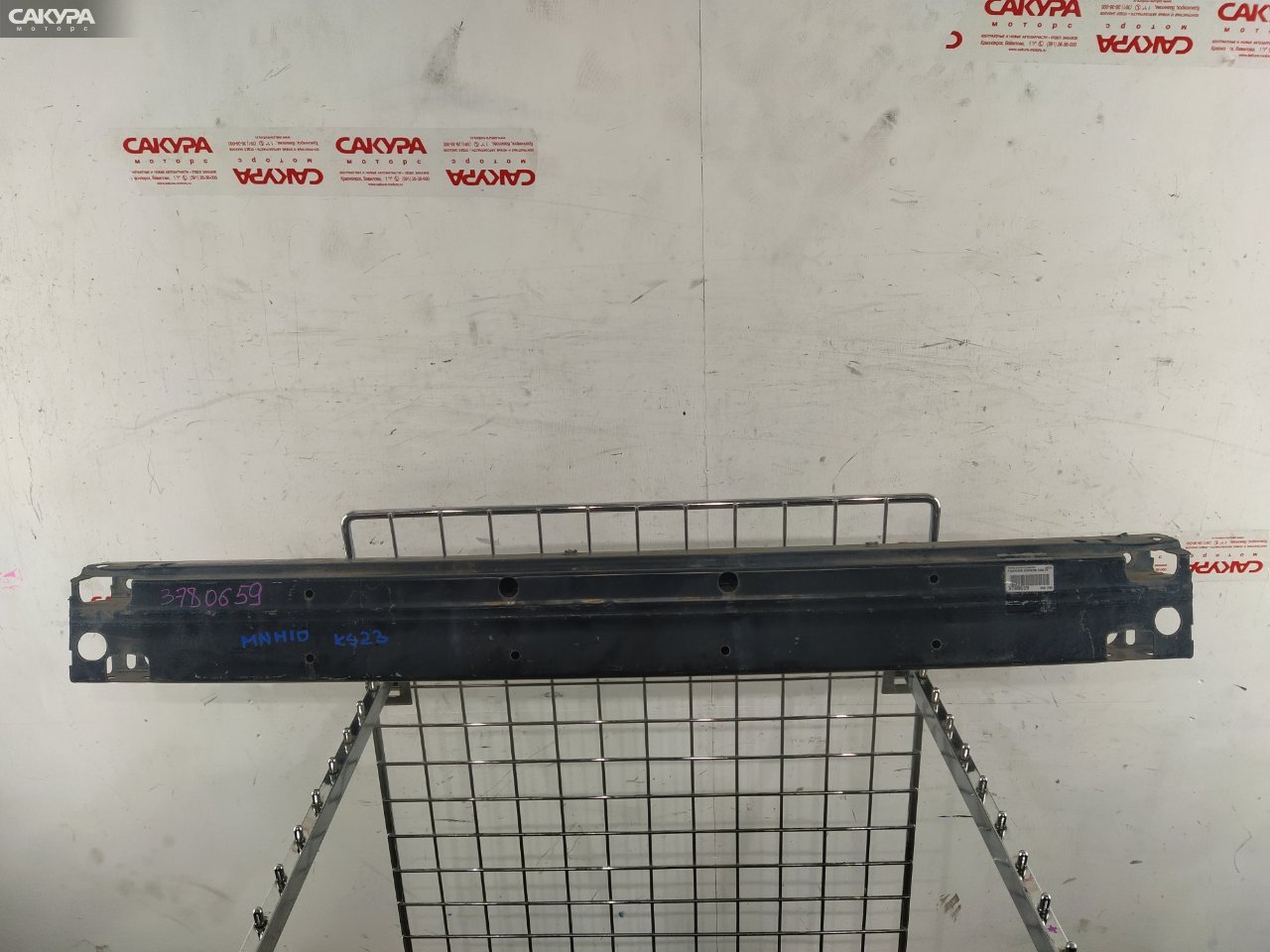 Усилитель бампера передний Toyota Alphard MNH10W 1MZ-FE: купить в Сакура Красноярск.