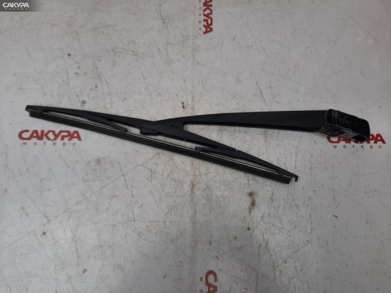 Щетка стеклоочистителя задняя Subaru Legacy BP5: купить в Сакура Красноярск.
