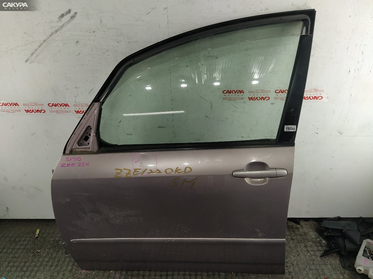Дверь боковая передняя левая Toyota Corolla Spacio ZZE122N 1ZZ-FE: купить в Сакура Красноярск.