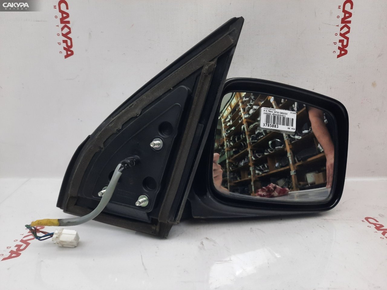 Зеркало боковое правое Nissan X-TRAIL NT30 QR20DE: купить в Сакура Красноярск.