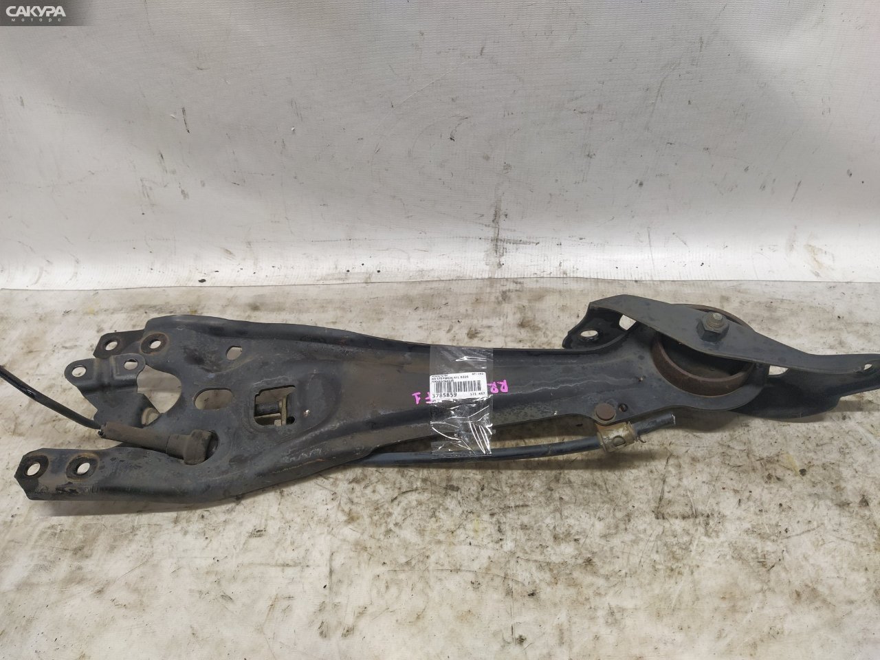 Рычаг подвески задний правый Honda Stepwgn RF1 B20B: купить в Сакура Красноярск.