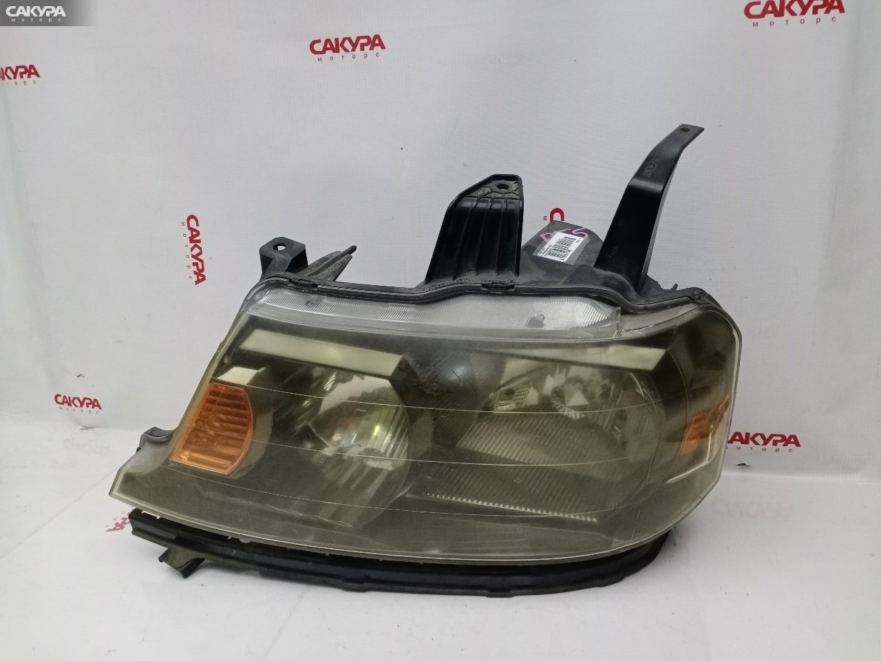 Фара левая Honda Stepwgn RF7 K24A P3589: купить в Сакура Красноярск.
