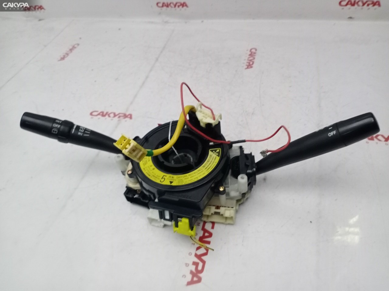 Переключатели подрулевые Toyota Gaia ACM15G 1AZ-FSE: купить в Сакура Красноярск.