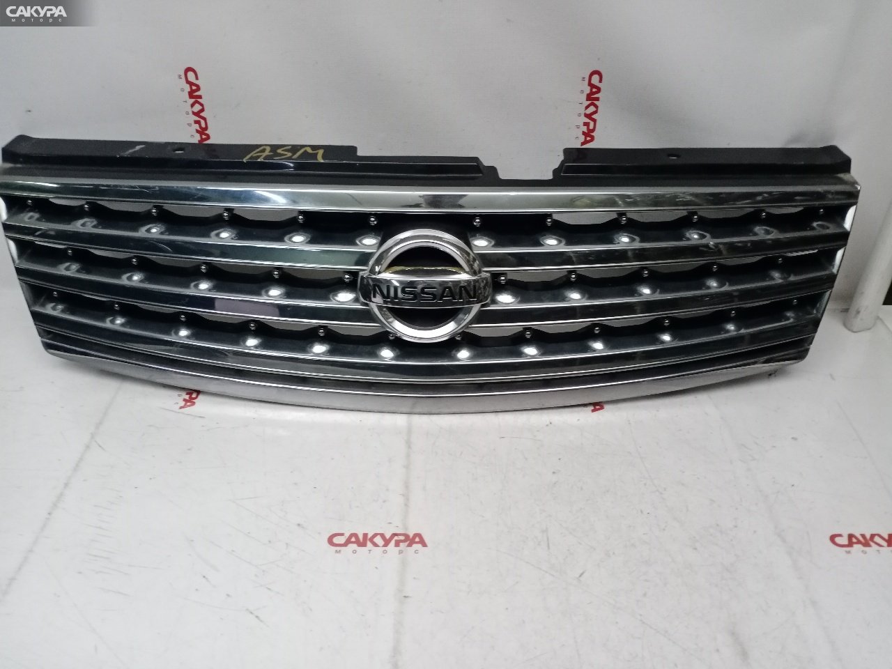 Решетка радиатора Nissan Fuga Y50 VQ25DE: купить в Сакура Красноярск.