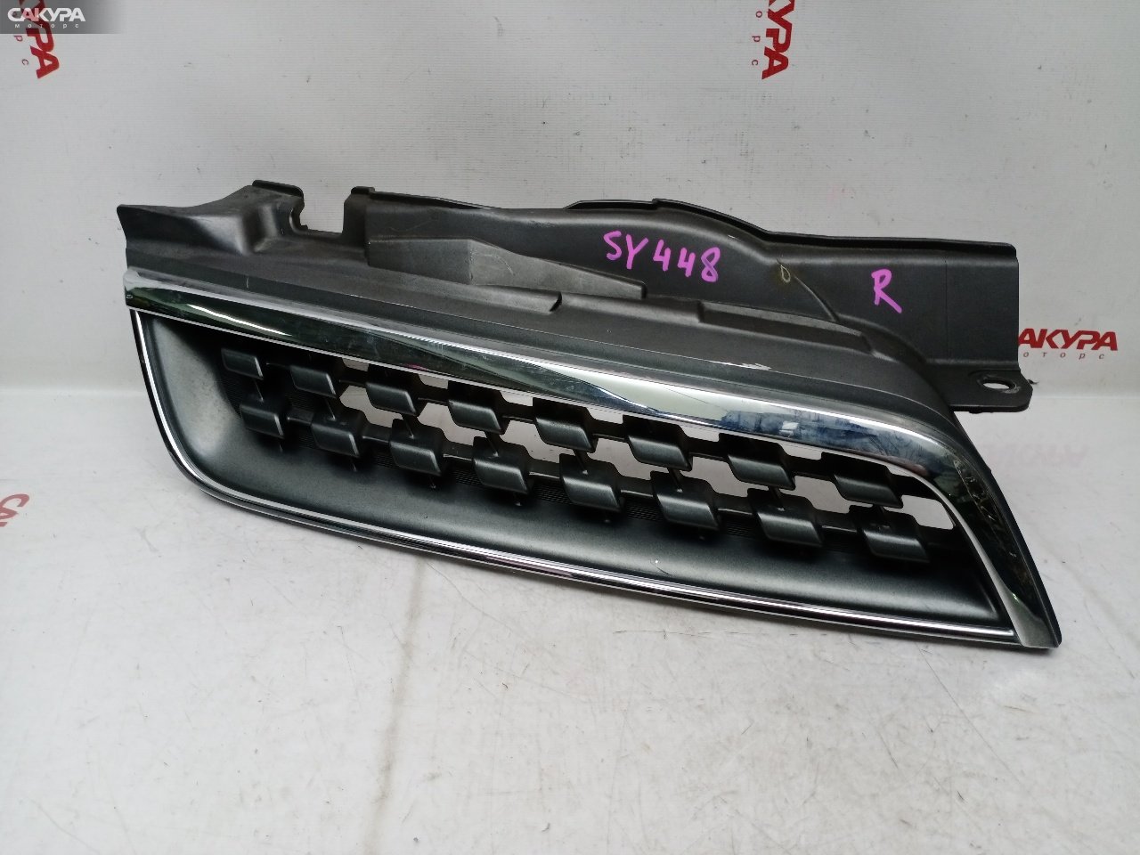 Решетка радиатора правая Nissan March AK12 CR12DE: купить в Сакура Красноярск.