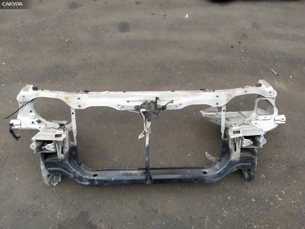 Рамка радиатора Toyota Carina AT212 5A-FE: купить в Сакура Красноярск.