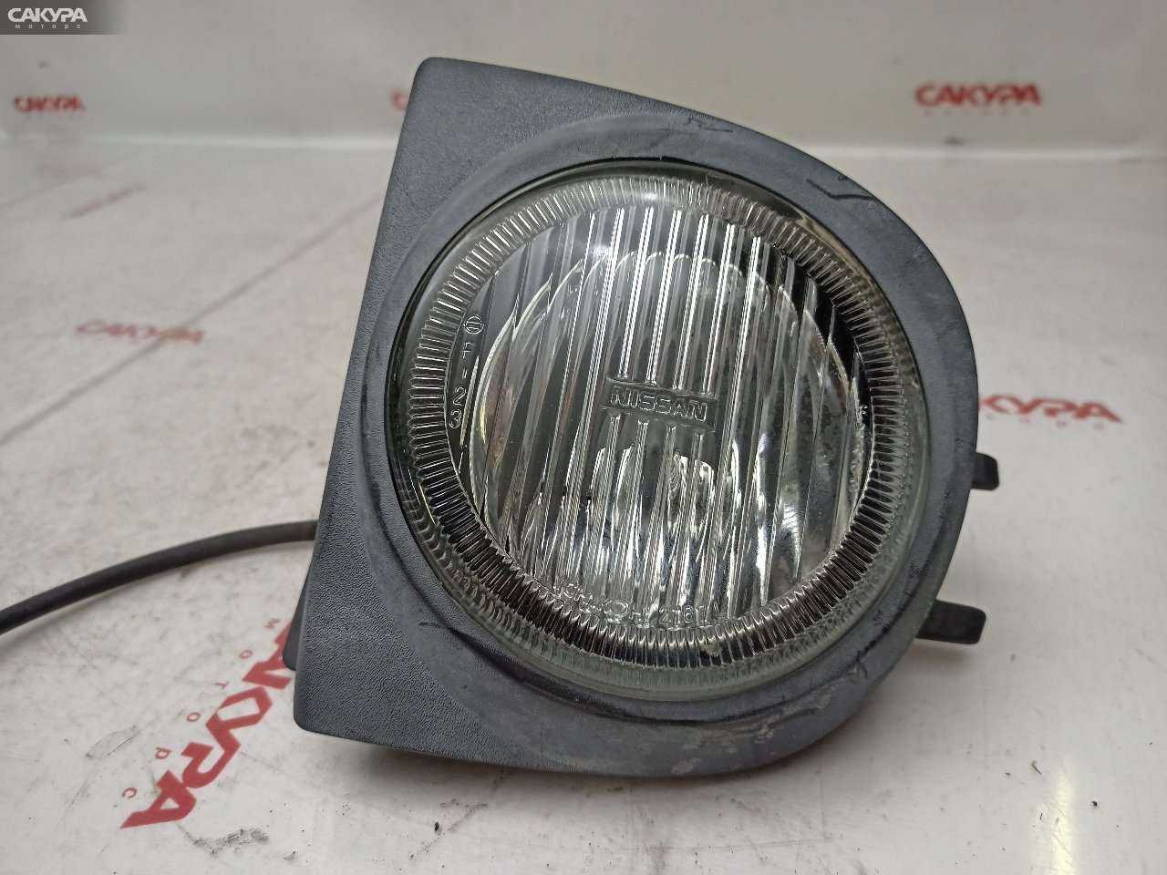 Фара противотуманная левая Nissan March K11 CG10DE 2167: купить в Сакура Красноярск.
