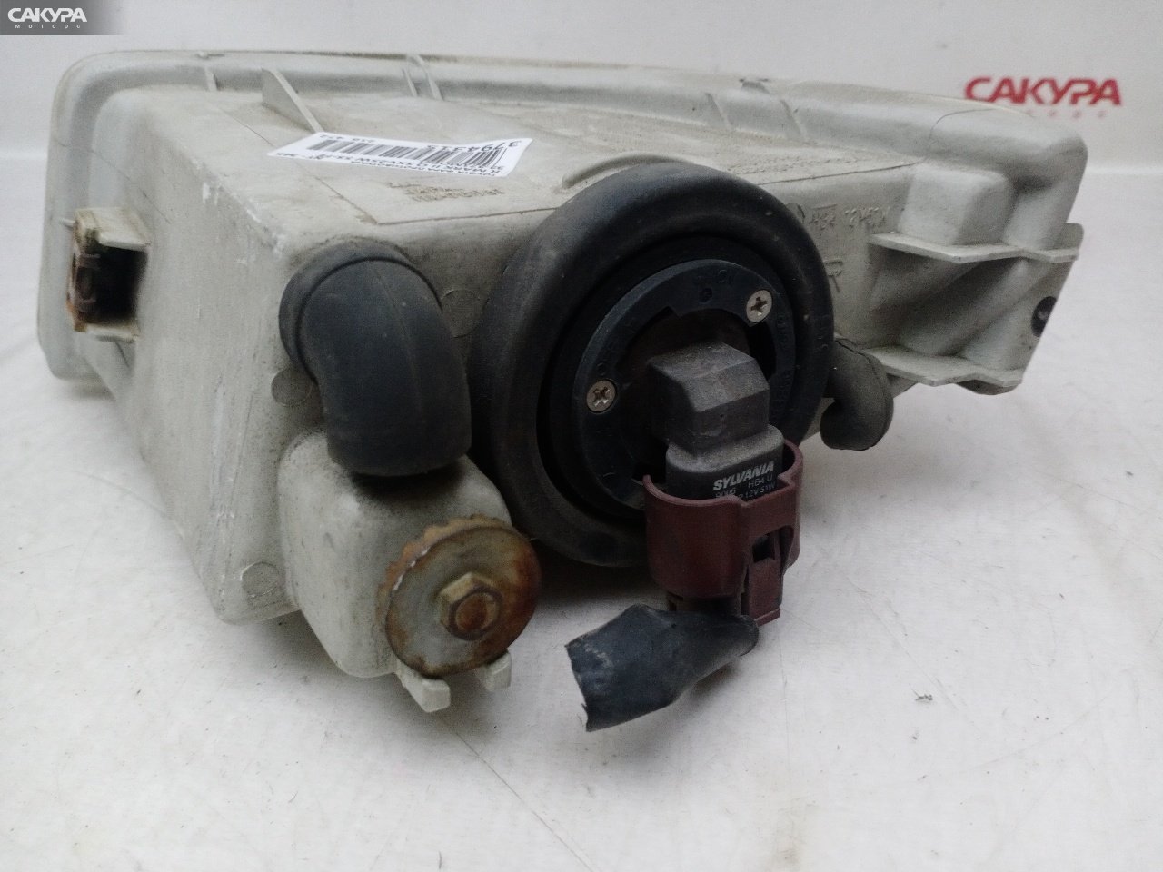 Фара противотуманная правая Toyota Mark II Qualis SXV25W 5S-FE 33-37: купить в Сакура Красноярск.