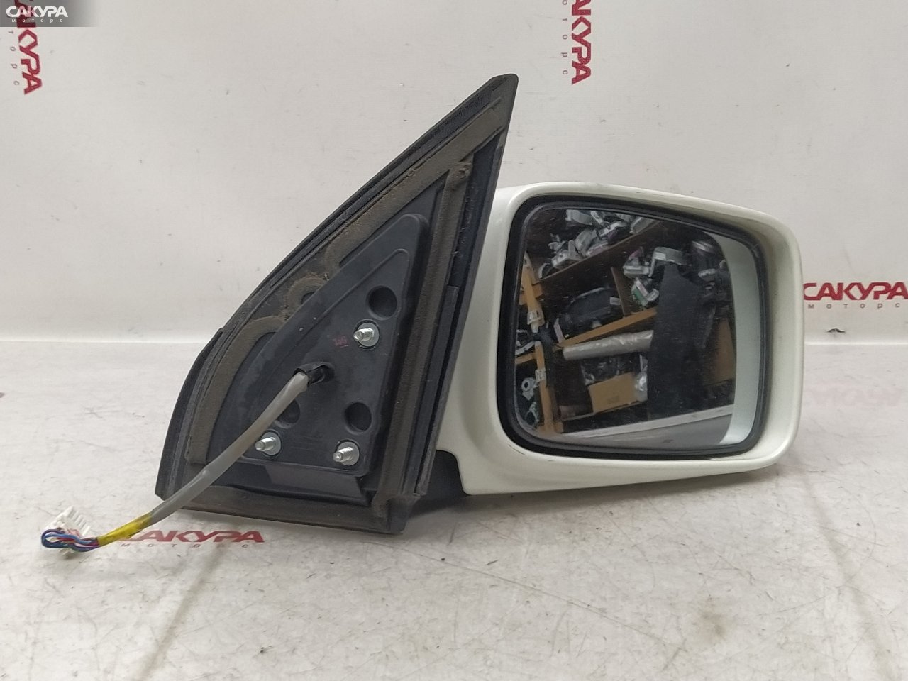 Зеркало боковое правое Nissan X-TRAIL NT30 QR20DE: купить в Сакура Красноярск.
