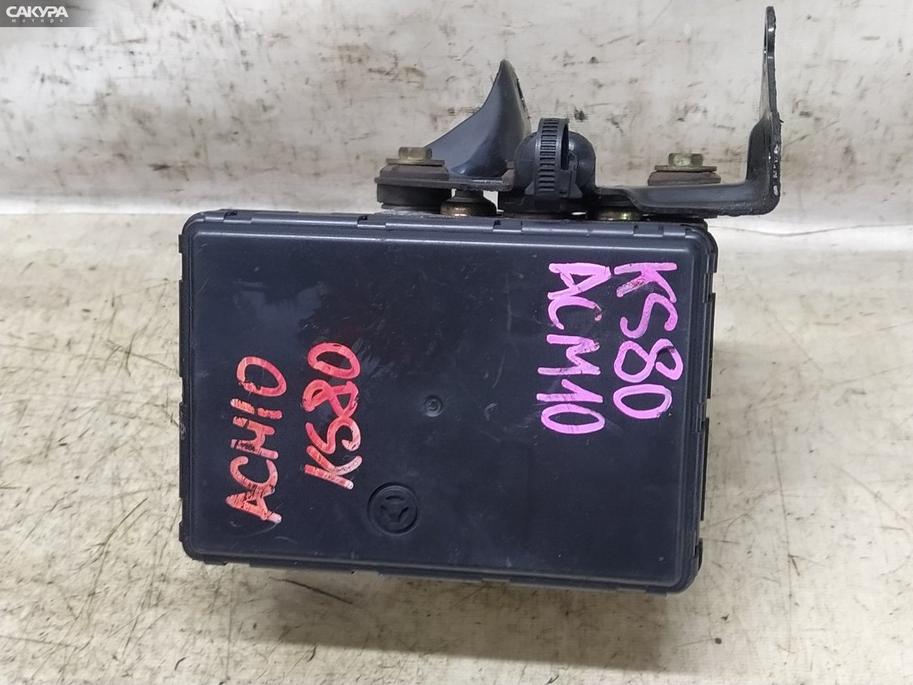 Блок ABS Toyota Gaia ACM10G 1AZ-FSE: купить в Сакура Красноярск.