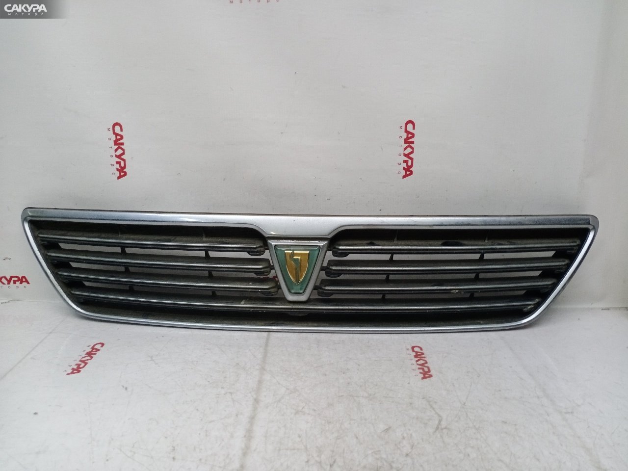 Решетка радиатора Toyota Vista Ardeo SV50G 3S-FSE: купить в Сакура Красноярск.