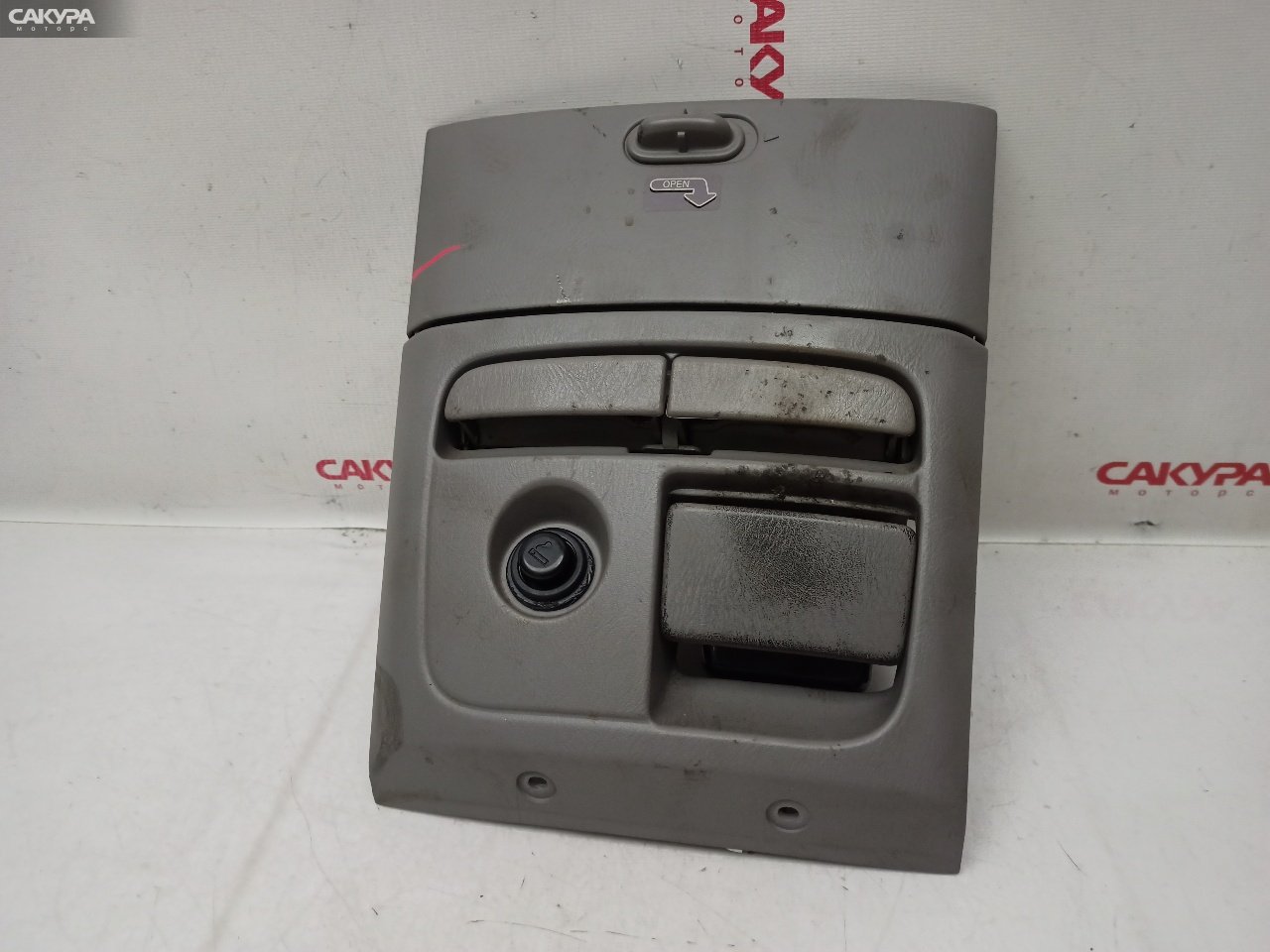 Бардачок Nissan Serena PC24 SR20DE: купить в Сакура Красноярск.