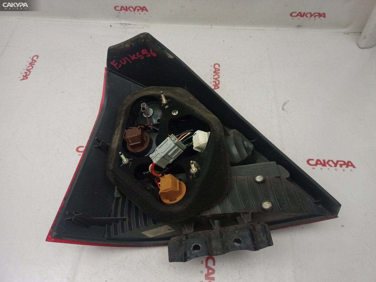 Фонарь стоп-сигнала правый Honda Civic EU1 D15B 89022745: купить в Сакура Красноярск.