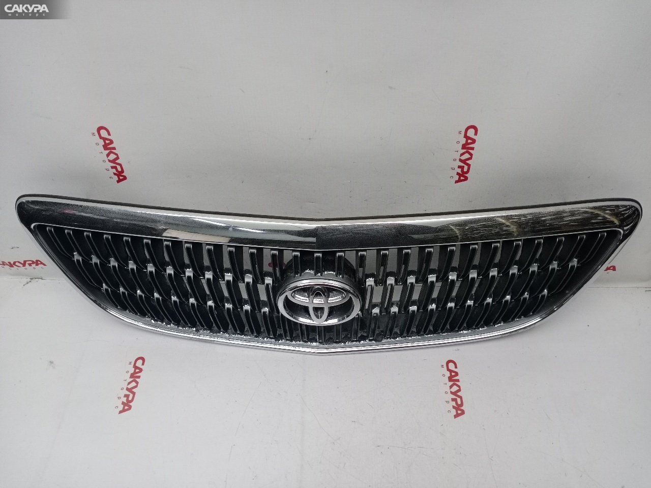 Решетка радиатора Toyota Gaia ACM10G 1AZ-FSE: купить в Сакура Красноярск.