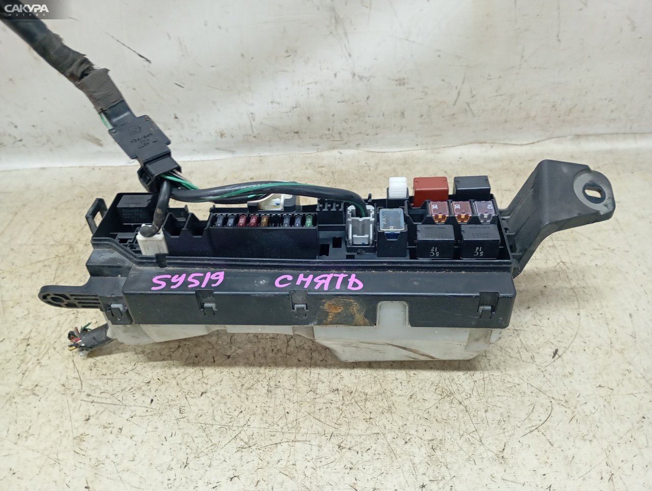 Блок реле и предохранителей Toyota Will VS ZZE127 1ZZ-FE: купить в Сакура Красноярск.