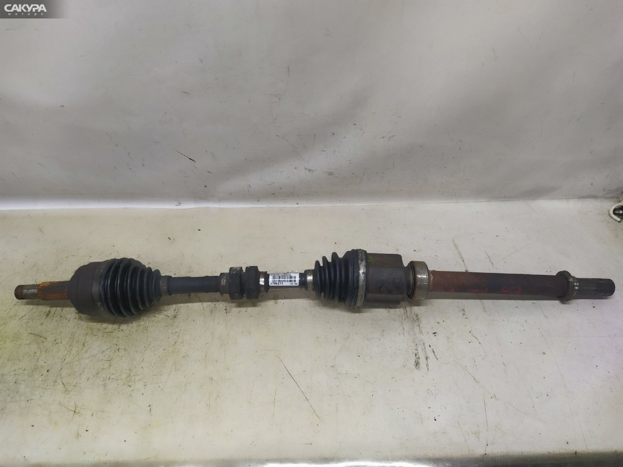 Привод передний правый Nissan Serena C25 MR20DE: купить в Сакура Красноярск.