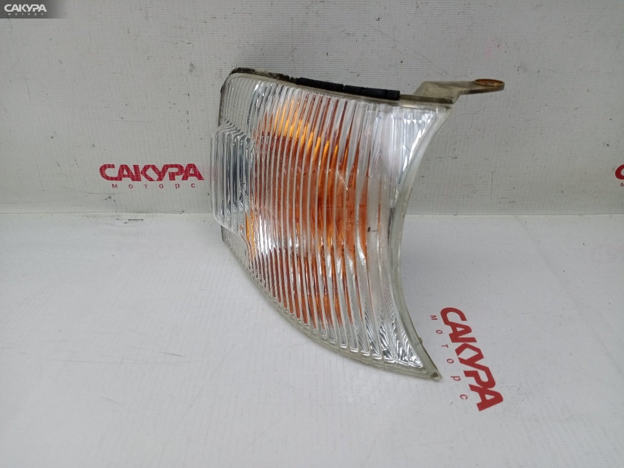 Габарит правый Toyota Chaser GX100 1G-FE 22-256: купить в Сакура Красноярск.